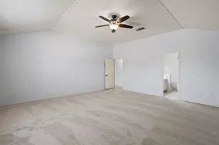 1402 Gulf Way, Round Rock, TX 78665 - Photo 19
