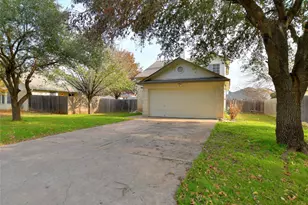 118 Dogwood Dr, Georgetown, TX 78626 - Photo 3