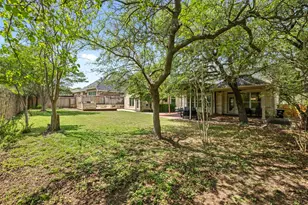 1023 Grassy Field Rd, Austin, TX 78737 - Photo 23
