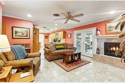 606 E Liberty Avenue E, Round Rock, TX 78664 - Photo 5