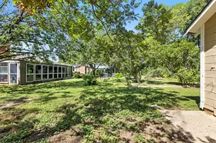 606 E Liberty Ave E, Round Rock, TX 78664 - Photo 27