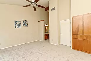 7122 Wood Hollow Dr, Austin, TX 78731 - Photo 9