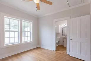 912 W Lynwood Ave, San Antonio, TX 78201 - Photo 13