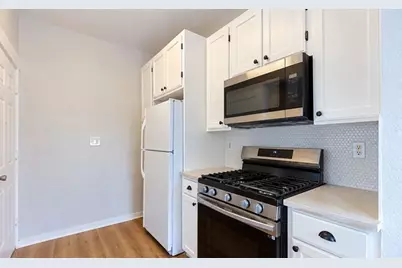 912 W Lynwood Avenue, San Antonio, TX 78201 - Photo 9