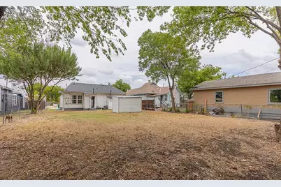 912 W Lynwood Avenue, San Antonio, TX 78201 - Photo 17