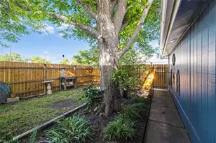 409 W Clark St, Bartlett, TX 76511 - Photo 35