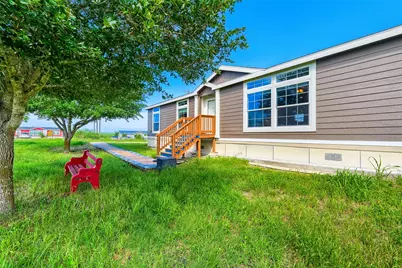 401 Graef Road, Kyle, TX 78640 - Photo 9