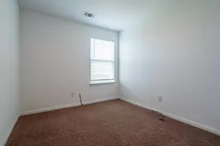 128 Maywood Ln, Jarrell, TX 76537 - Photo 17