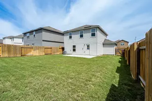 128 Maywood Ln, Jarrell, TX 76537 - Photo 19