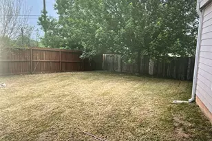 1341 Beechwood Dr, Kyle, TX 78640 - Photo 9