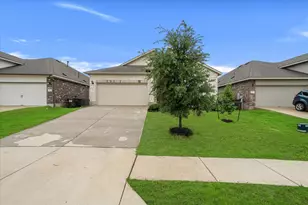 117 Falkland St, Hutto, TX 78634 - Photo 3