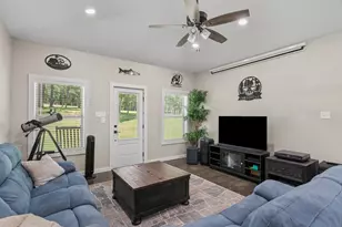 1386 Private Rd 1313, Centerville, TX 75833 - Photo 9
