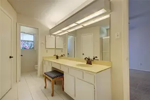 12106 Grey Fawn Path, Austin, TX 78750 - Photo 15