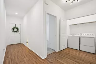 117 Badillo Wy, Bastrop, TX 78602 - Photo 5