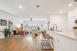 117 Badillo Wy, Bastrop, TX 78602 - Photo 7