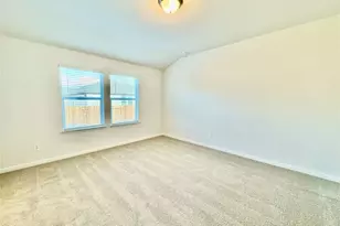 145 Fossil, Kyle, TX 78640 - Photo 3