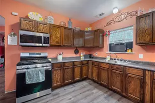 1209 New Dallas Hwy, Waco, TX 76705 - Photo 13