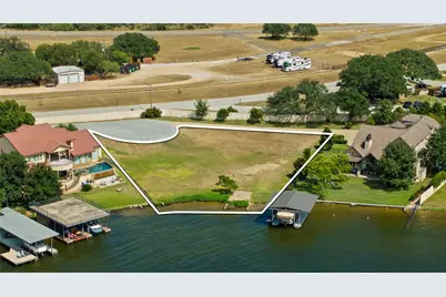 207 Wilderness Drive E, Marble Falls, TX 78654 - Photo 9