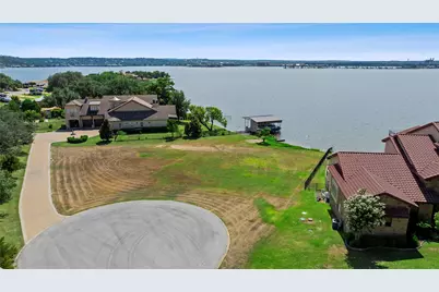 207 Wilderness Drive E, Marble Falls, TX 78654 - Photo 13