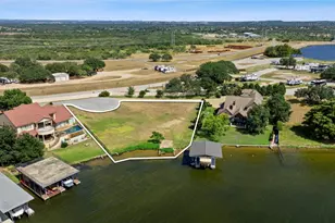 207 Wilderness Dr E, Marble Falls, TX 78654 - Photo 7