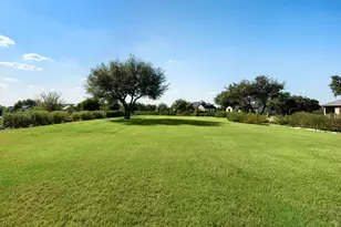 117 Stone Blf Dr, Georgetown, TX 78633 - Photo 37
