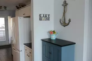 746 E Island Dr, Bluffton, TX 78607 - Photo 11