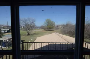 746 E Island Dr, Bluffton, TX 78607 - Photo 29