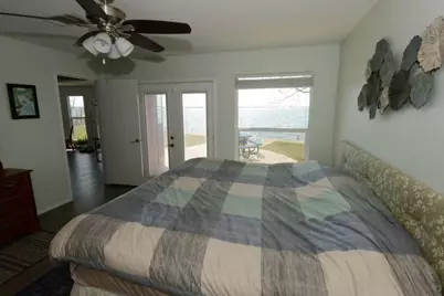 746 E Island Drive, Bluffton, TX 78607 - Photo 13