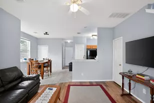 13808 Harris Ridge Blvd, Pflugerville, TX 78660 - Photo 11