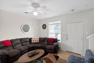 13808 Harris Ridge Boulevard, Pflugerville, TX 78660 - Photo 33