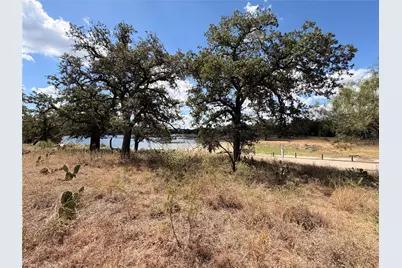 1401 Emerald Road, Lago Vista, TX 78645 - Photo 9