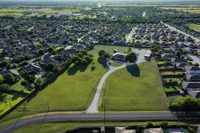 800 County Road 117, Round Rock, TX 78665 - Photo 17