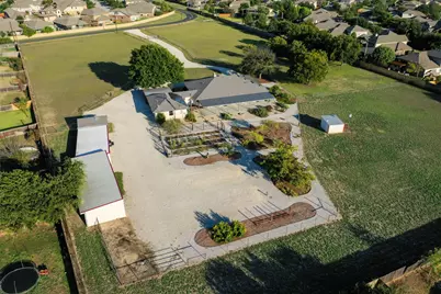 800 County Road 117, Round Rock, TX 78665 - Photo 13