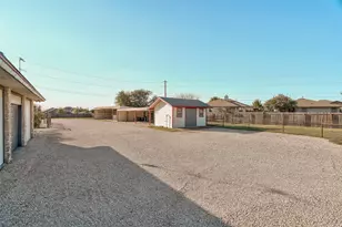 800 Co Rd 117, Round Rock, TX 78665 - Photo 11