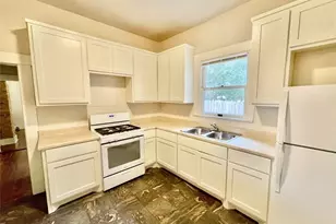 506 E 38th St, Austin, TX 78705 - Photo 7