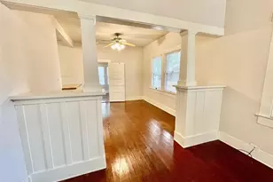 506 E 38th St, Austin, TX 78705 - Photo 3