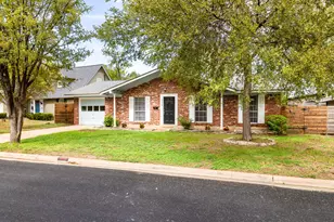 2008 Vallejo St, Austin, TX 78757 - Photo 3