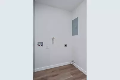 313 Charles Street, Rockdale, TX 76567 - Photo 19