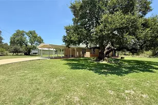 350 County Road 201 Rd, Liberty Hill, TX 78642 - Photo 3