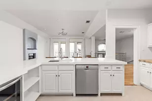 1228 Challenger, Lakeway, TX 78734 - Photo 21