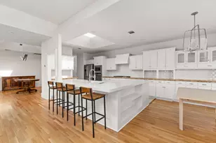 1228 Challenger, Lakeway, TX 78734 - Photo 17