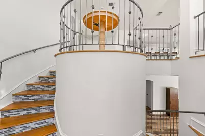 1228 Challenger, Lakeway, TX 78734 - Photo 5