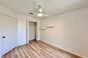 806 Minturn Ln, Austin, TX 78748 - Photo 17