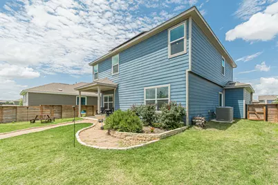 230 Madrid Street, Kyle, TX 78640 - Photo 27
