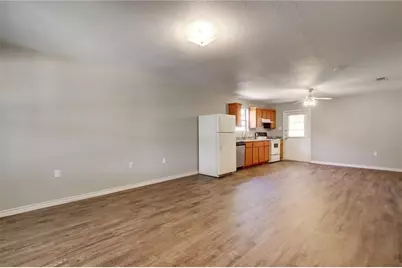 200 Hall Drive #B, Elgin, TX 78621 - Photo 3