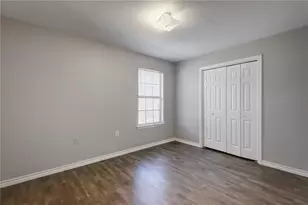 200 Hall Dr, Elgin, TX 78621 - Photo 7