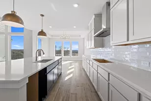 105 Rightfield Dr, Liberty Hill, TX 78642 - Photo 7