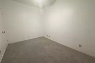 309 S Guadalupe St, Lockhart, TX 78644 - Photo 13