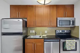 7685 Northcross Dr, Austin, TX 78757 - Photo 13