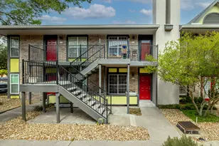 7685 Northcross Dr, Austin, TX 78757 - Photo 3